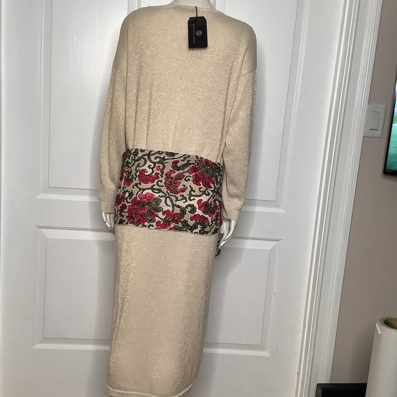 Alchemia Tricot gold shimmer Maxi sweater dress, elegant metallic knit V-neck - Picture 10 of 12